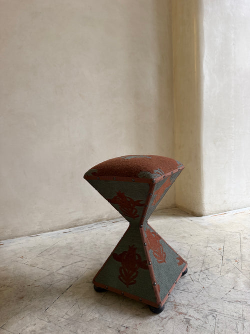 JG DIABOLO STOOL