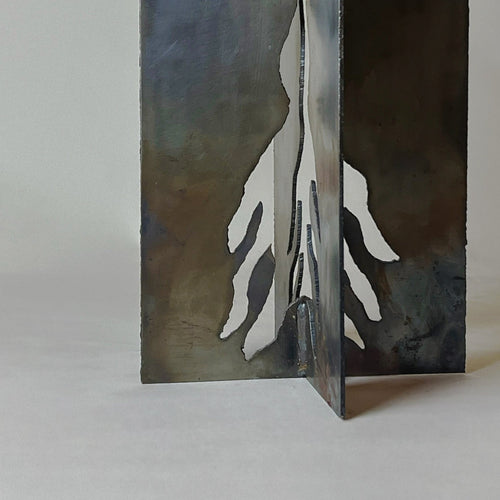 POISON ARROW SCULPTURE