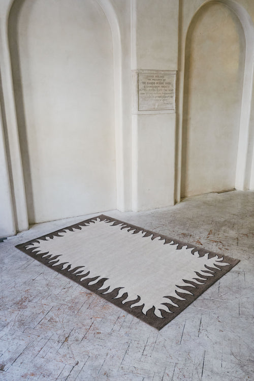 RUGS