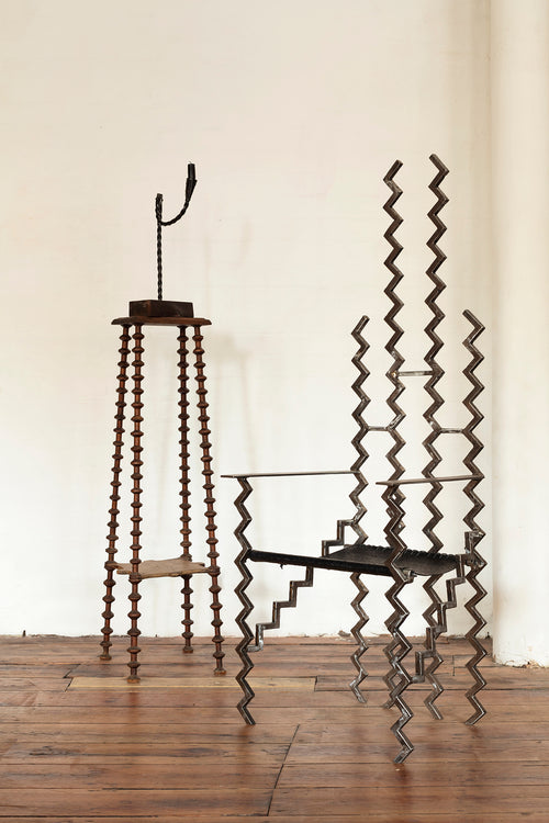 TRAMP ART PLANT STAND
