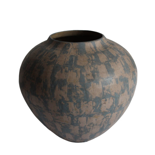 LARGE CERAMIC URN